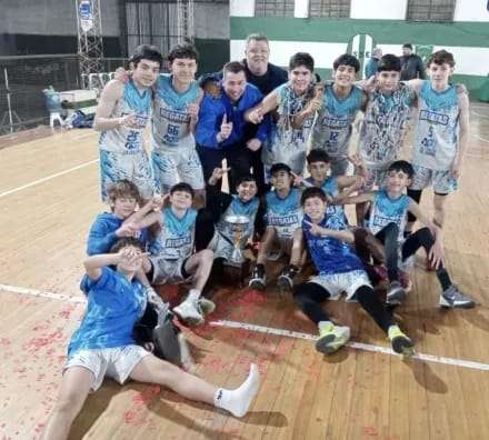 Regatas es el campeón de la Liga Prefederal categoría U13